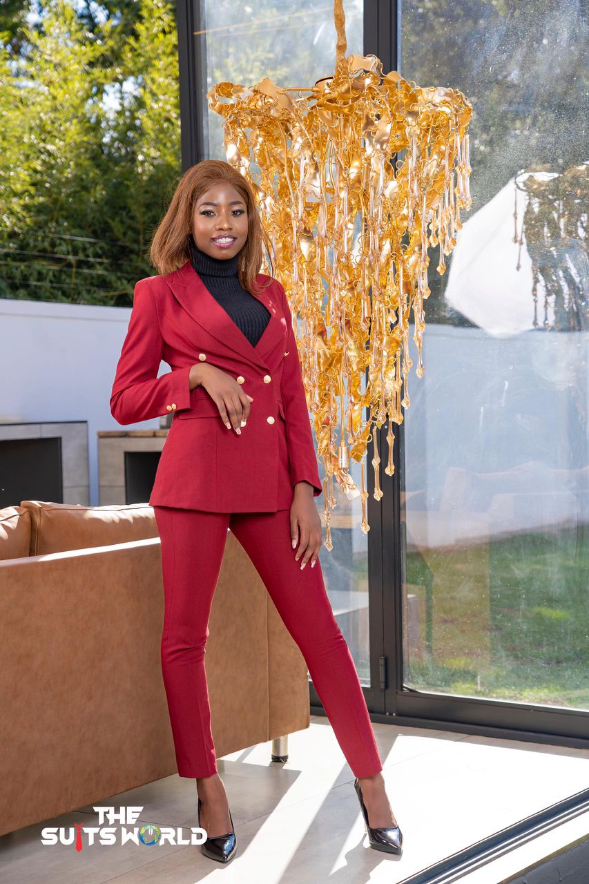 Double Breast Ladies Suit - Image 5