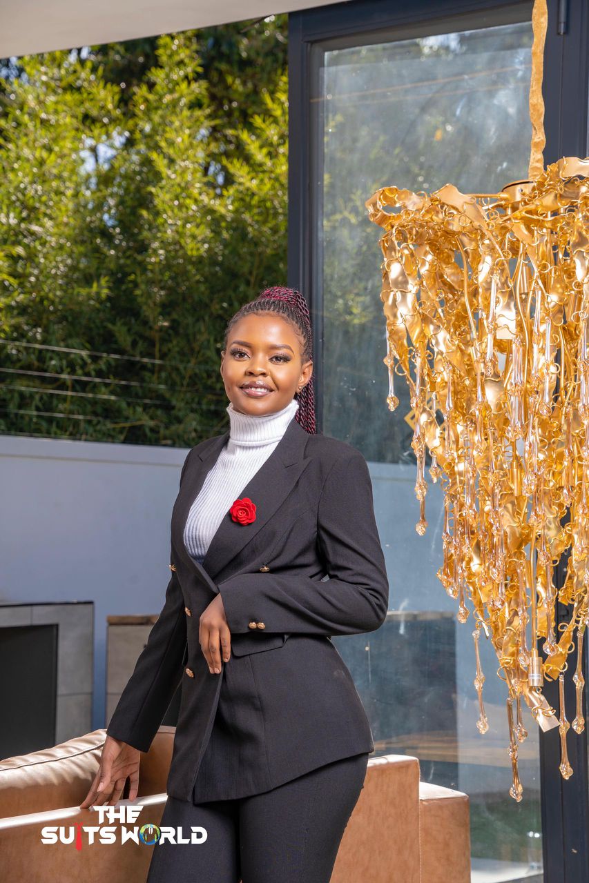 Double Breast Ladies Suit - Image 6