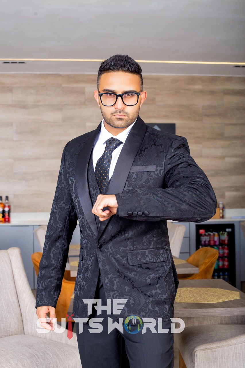 Groom’s Suit 3 piece - Image 6