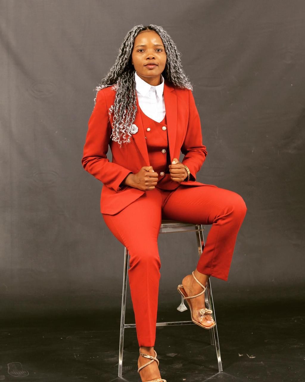 3 Piece Ladies Suit - Image 7